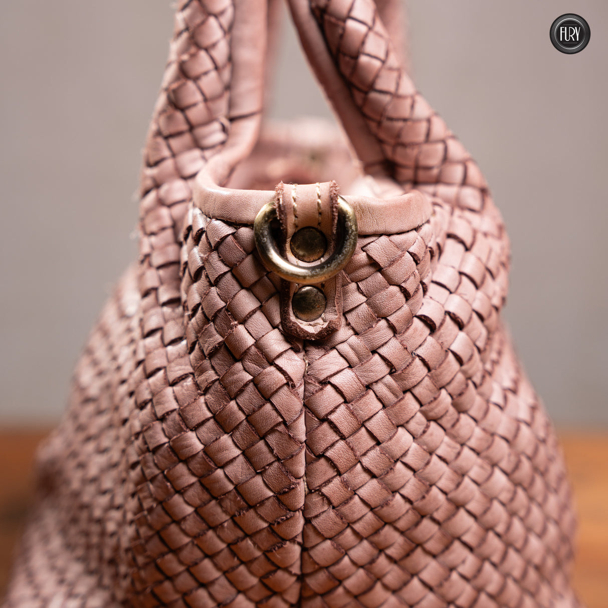 Borsetta Alba in pelle intrecciata