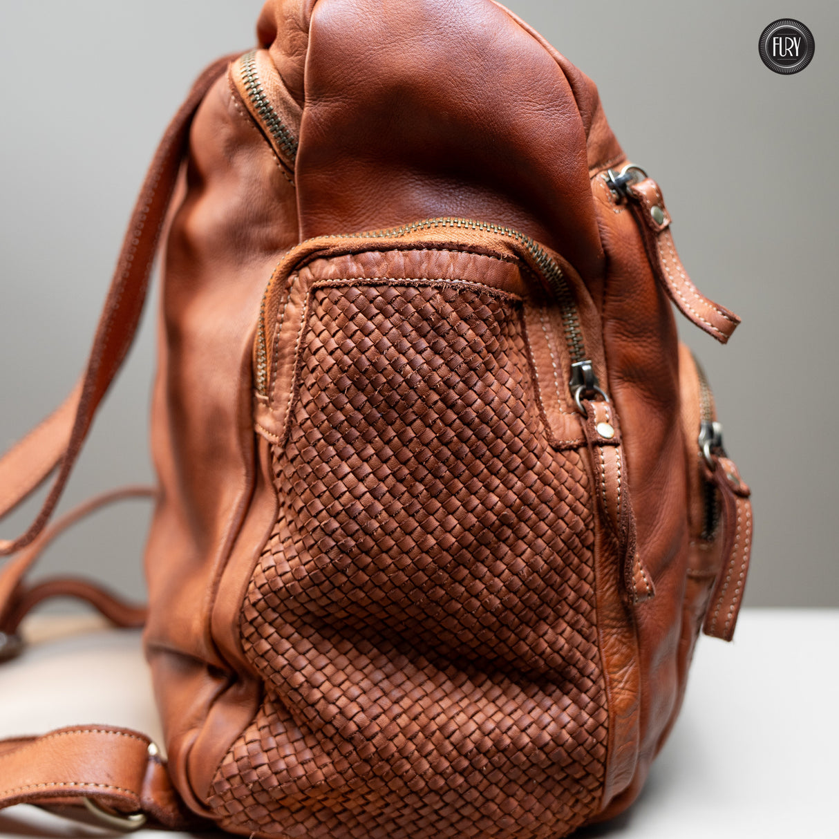 Zainetto Volterra in pelle intrecciata - Preordine