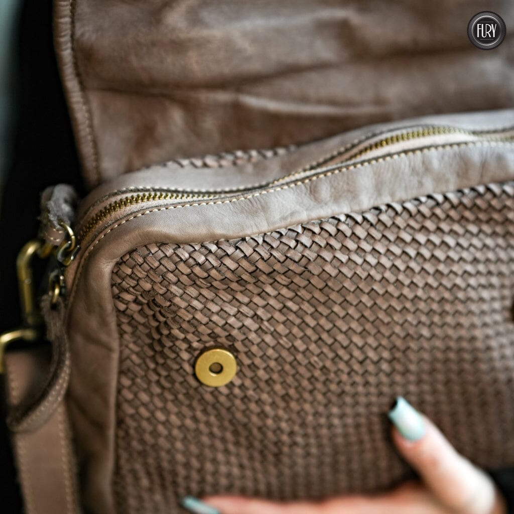 Borsa Siena Maxi in pelle intrecciata Fury