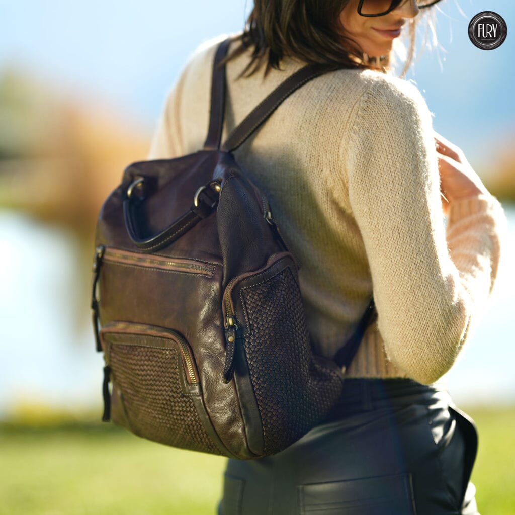 Zainetto multitasche in pelle intrecciata Fury