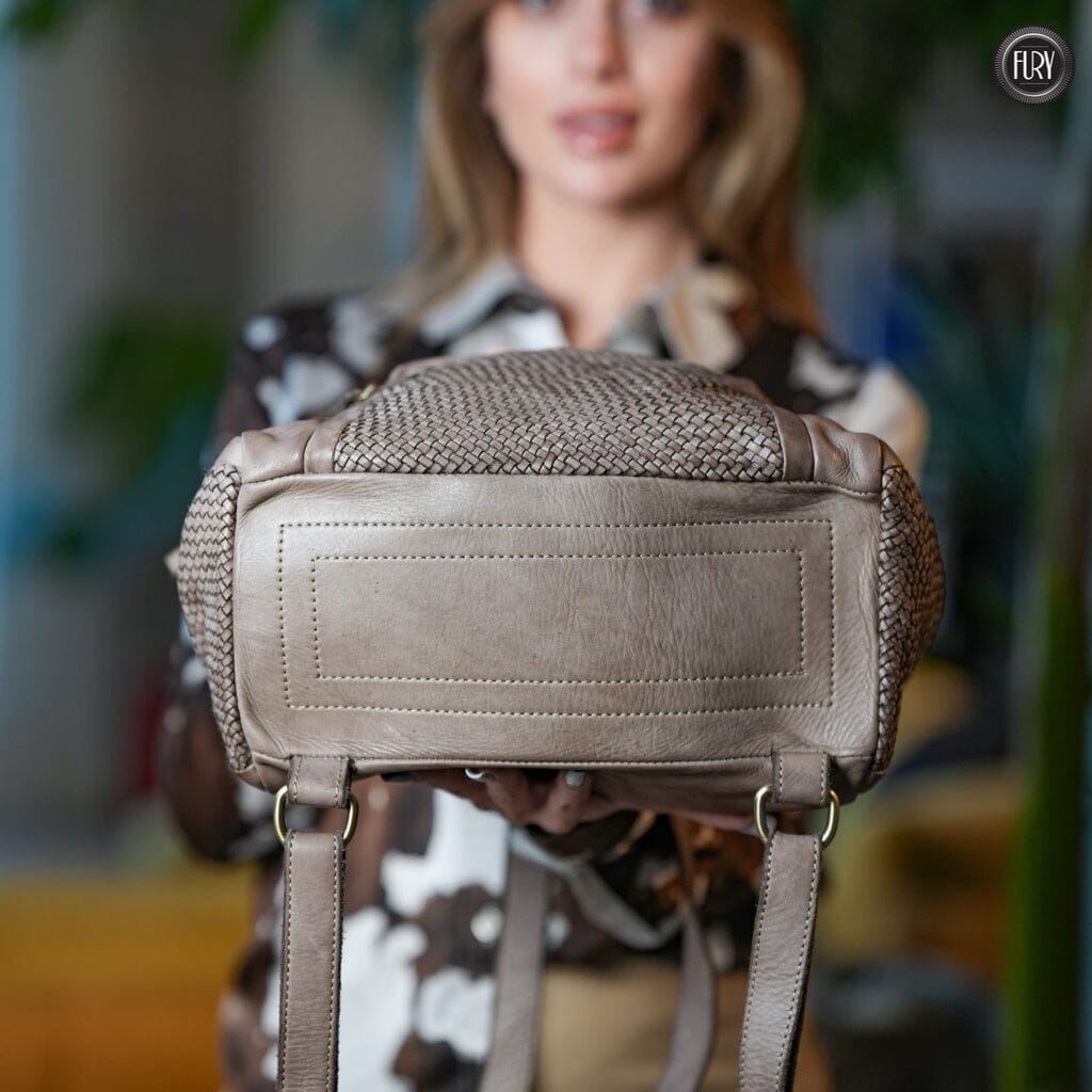 Zainetto multitasche in pelle intrecciata Fury