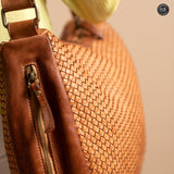 Borsa Iris Maxi in pelle intrecciata