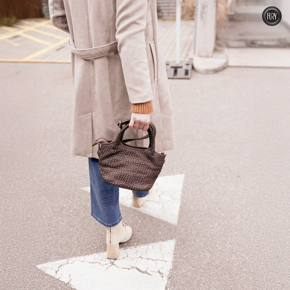 Borsetta Alba in pelle intrecciata