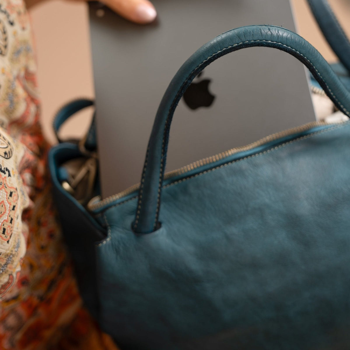 Borsa V in pelle - Fury