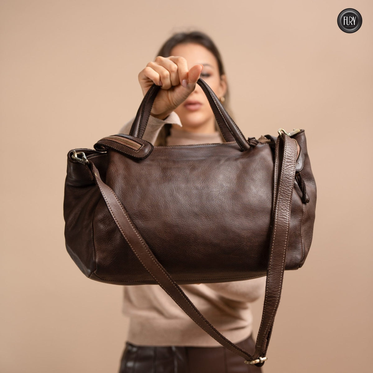 Borsa V in pelle - Fury