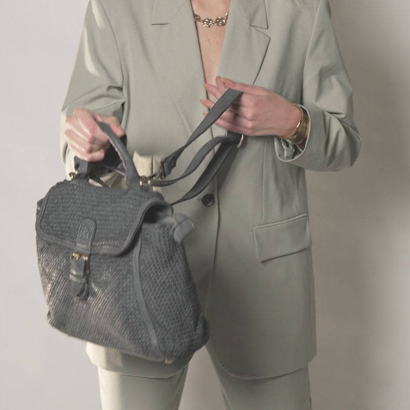 Borsa Camilla in pelle intrecciata