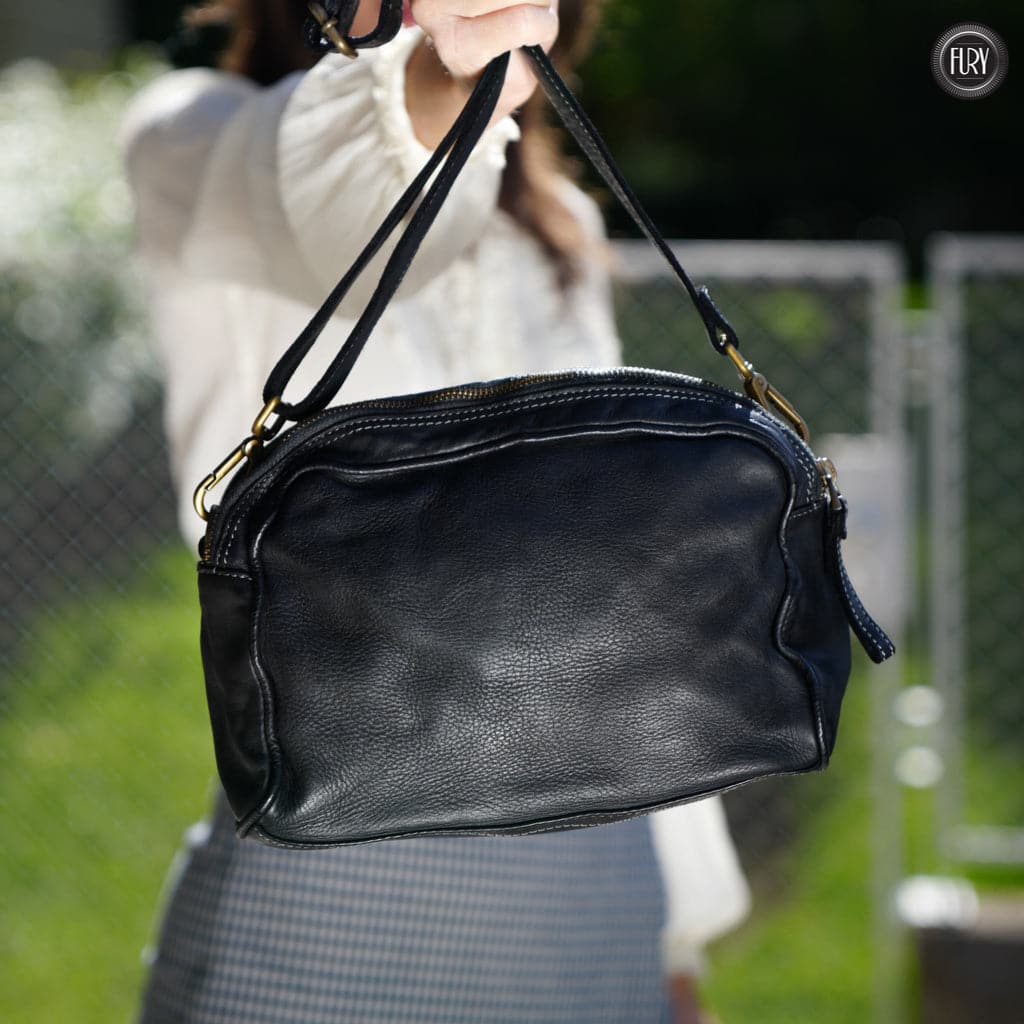 Pochette Isotta in pelle intrecciata Fury Bags#colore_nero